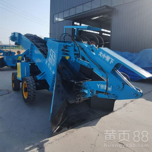 湖北扒渣機刮板耙礦機實心膠輪應用解析